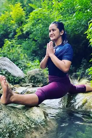 200 hour yoga ttc in rishikesh 